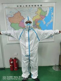 Waterproof Disposable Protective Coveralls For Medical Clinics , Hospital Ward , Inspection Rooms, Protective clothing